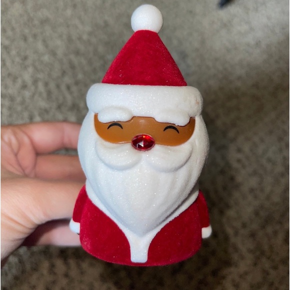 Santa and Mrs.Claus Wallflower Plugs (3) - Picture 4 of 8